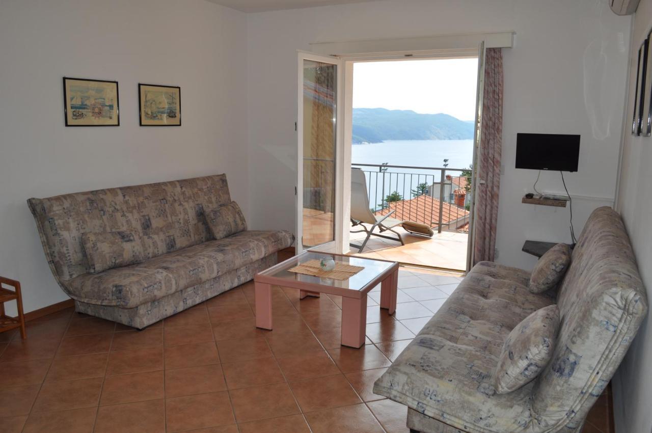 Poseidon Apartments Plomin Kültér fotó