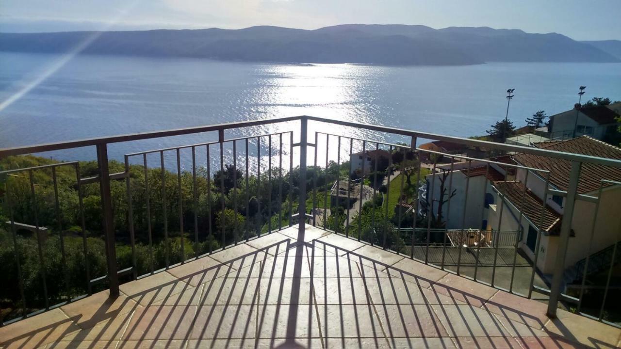 Poseidon Apartments Plomin Kültér fotó